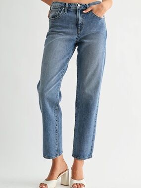Just Black Denim Easy Straight Jean